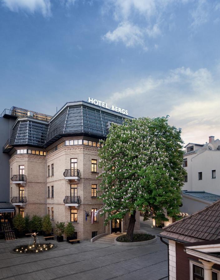 Hotel Bergs Suites Riga Exteriör bild