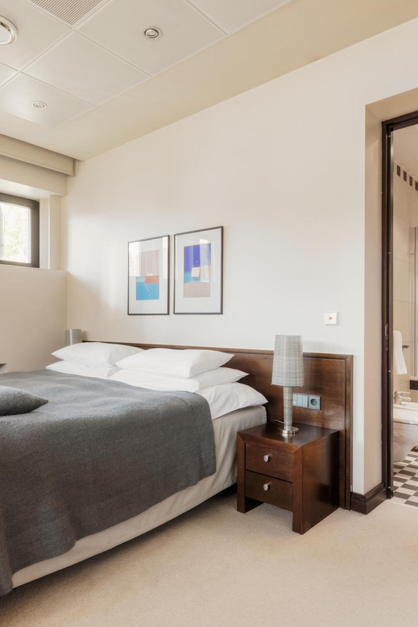 Hotel Bergs Suites Riga Exteriör bild